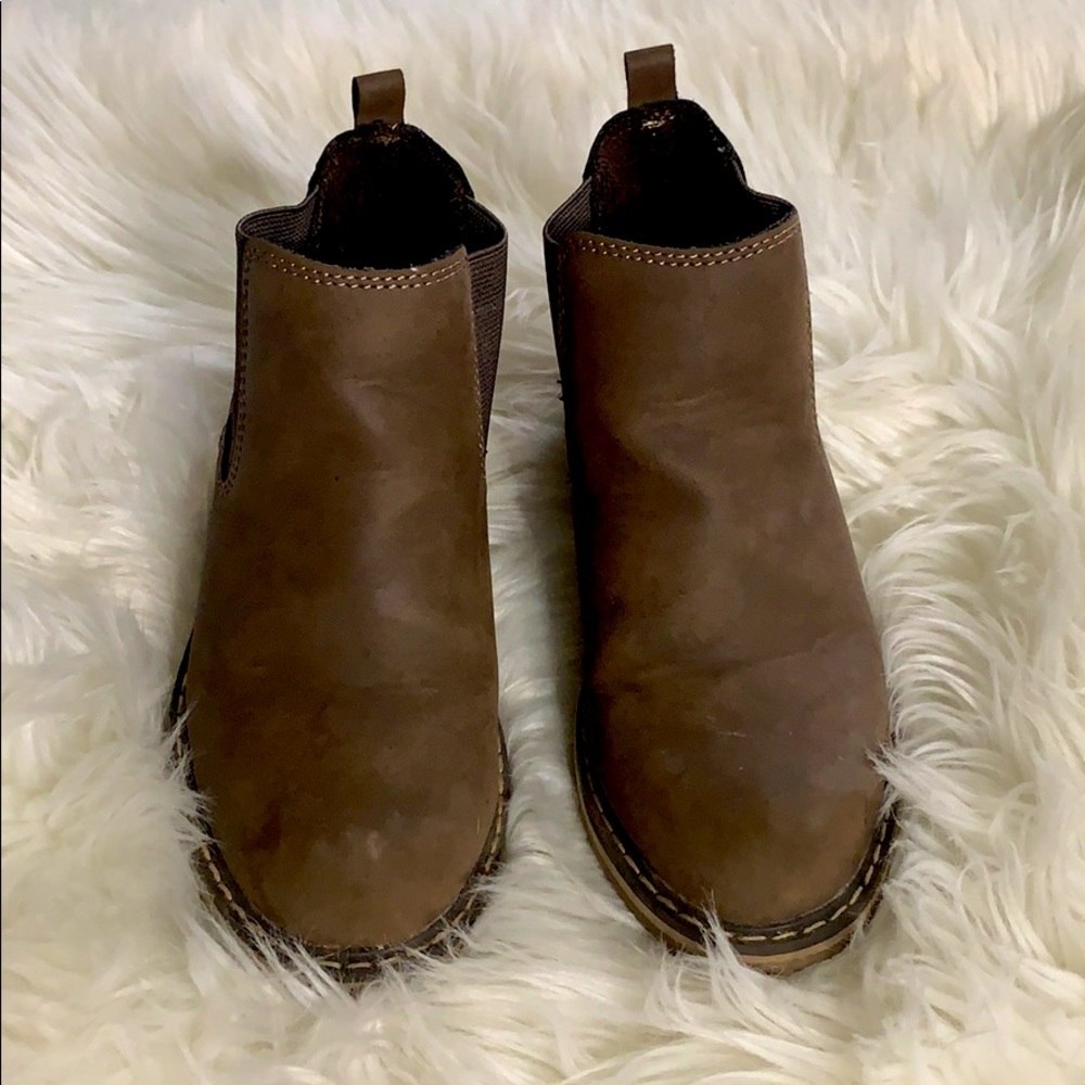 Boys CREVO boots